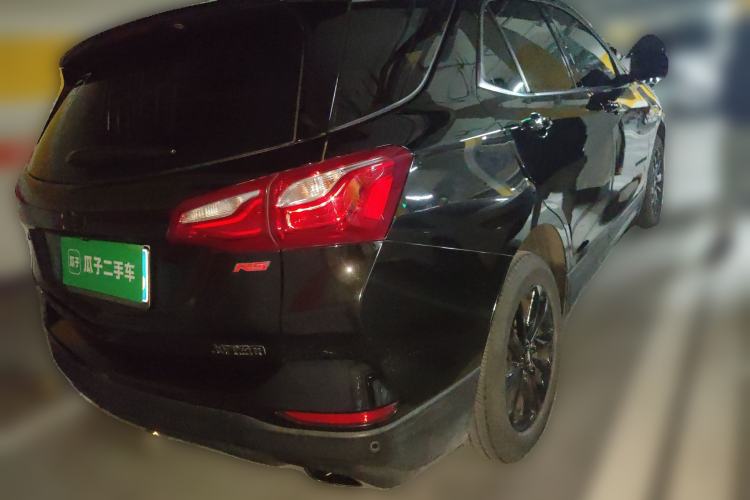 Used Chevrolet Equinox 2018 RS 550T Automatic All-Wheel-Drive Boundary Edition Rear Right 45 Deg