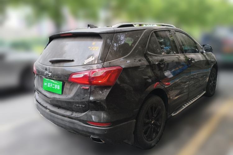 Used Chevrolet Equinox 2018 RS 550T Automatic All-Wheel-Drive Boundary Edition Rear Right 45 Deg