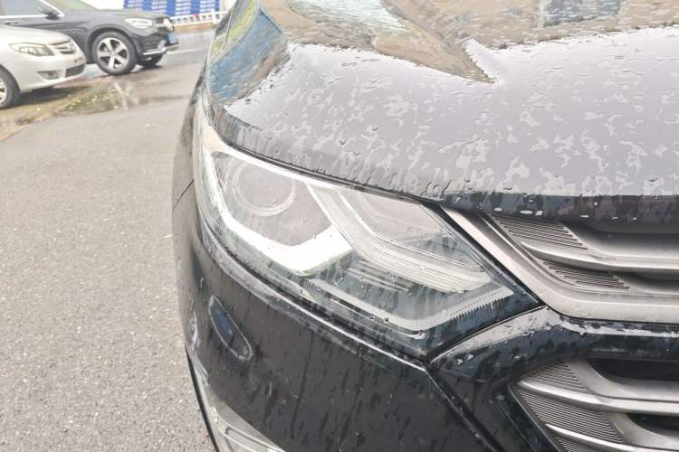 Used Chevrolet Equinox 2018 RS 550T Automatic All-Wheel-Drive Boundary Edition Right Front Headlight