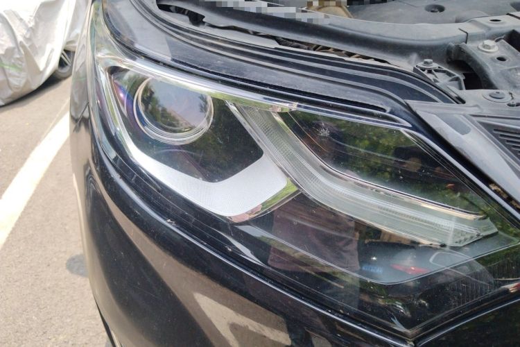 Used Chevrolet Equinox 2018 RS 550T Automatic All-Wheel-Drive Boundary Edition Right Front Headlight