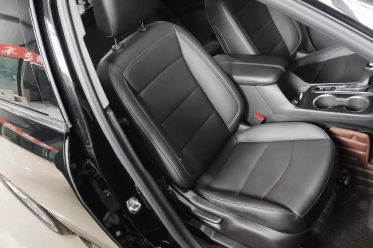 Used Chevrolet Equinox 2018 535T Automatic YuJie Edition Right Front Seat