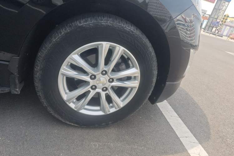 Used Chevrolet Equinox 2018 535T Automatic YuJie Edition Right Front Wheel Hub