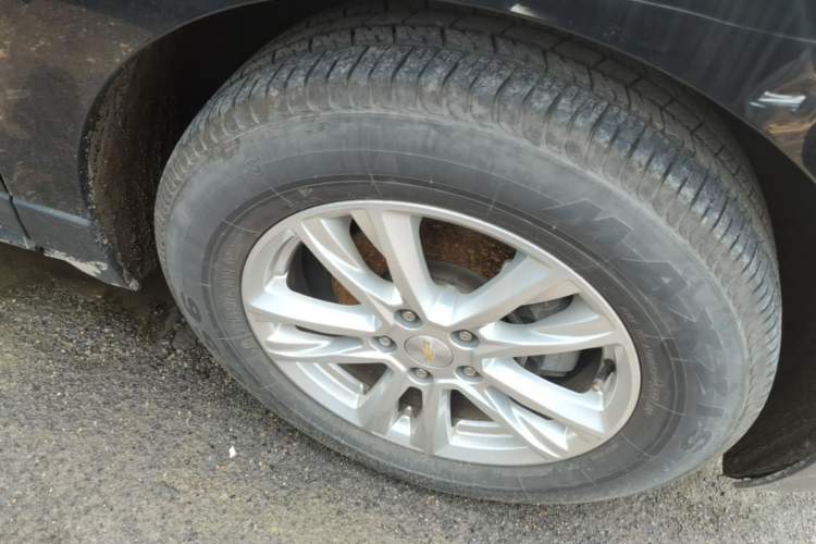 Used Chevrolet Equinox 2018 535T Automatic YuJie Edition Right Front Wheel Hub