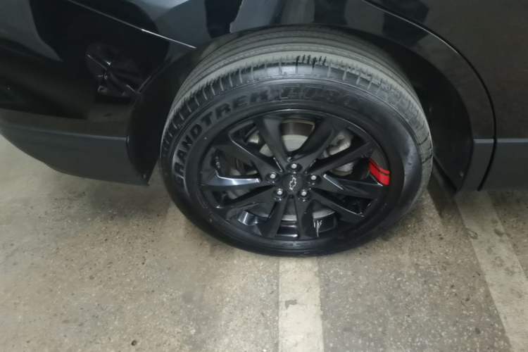Used Chevrolet Equinox 2018 Redline 550T Automatic All-Wheel-Drive Trailblazer RS Edition Right Rear Wheel Hub