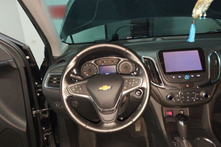 Used Chevrolet Equinox 2018 535T Automatic YuJie Edition Steering Wheel