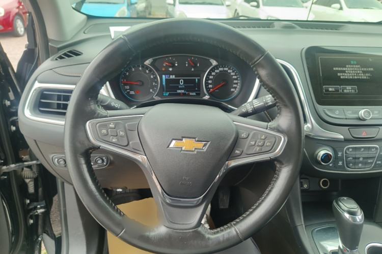 Used Chevrolet Equinox 2018 535T Automatic YuJie Edition Steering Wheel