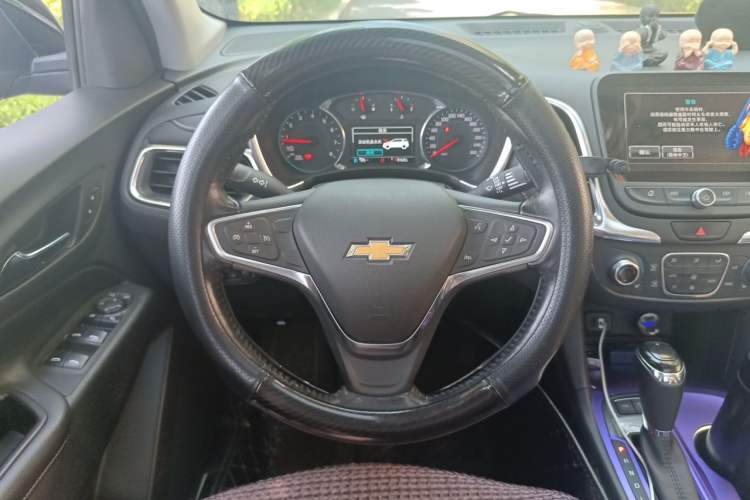 Used Chevrolet Equinox 2018 550T Automatic All-Wheel-Drive Explorer Edition Steering Wheel