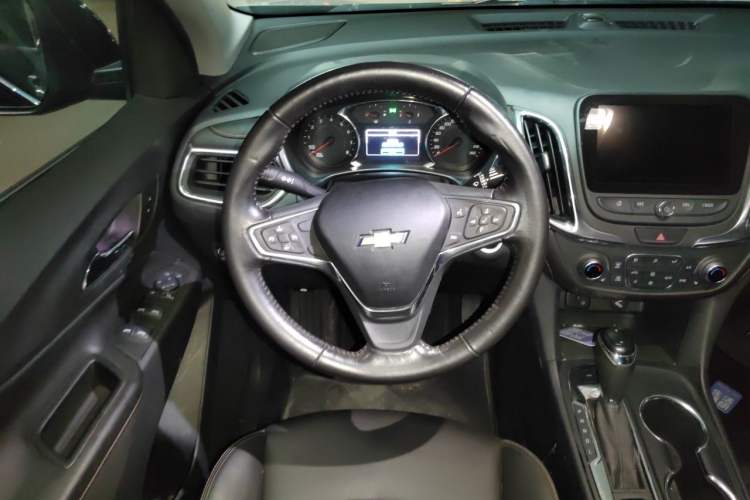 Used Chevrolet Equinox 2018 550T Automatic All-Wheel-Drive Explorer Edition Steering Wheel