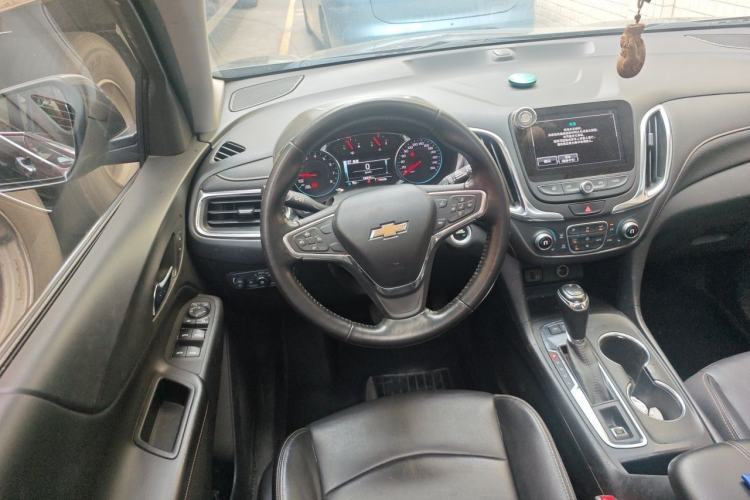 Used Chevrolet Equinox 2018 550T Automatic All-Wheel-Drive Explorer Edition Steering Wheel