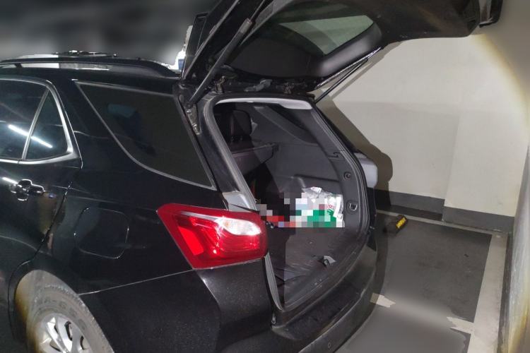 Used Chevrolet Equinox 2018 535T Automatic Chijie Edition Trunk