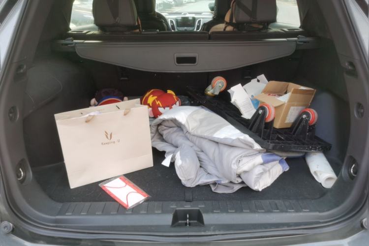 Used Chevrolet Equinox 2018 535T Automatic YuJie Edition Trunk