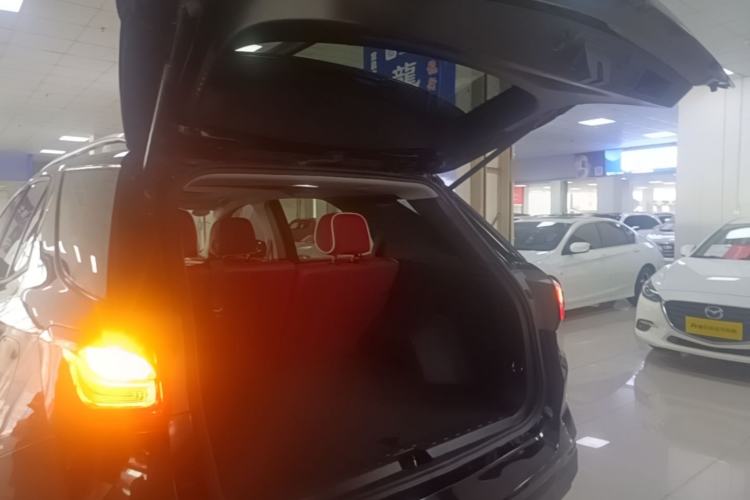 Used Chevrolet Equinox 2018 535T Automatic Lingjie Edition Trunk