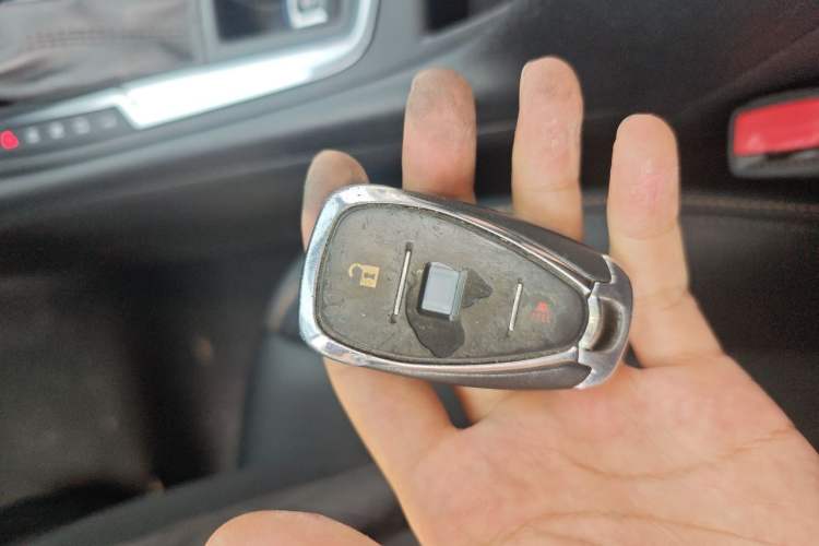 Used Chevrolet Equinox 2018 535T Automatic YuJie Edition Vehicle Key