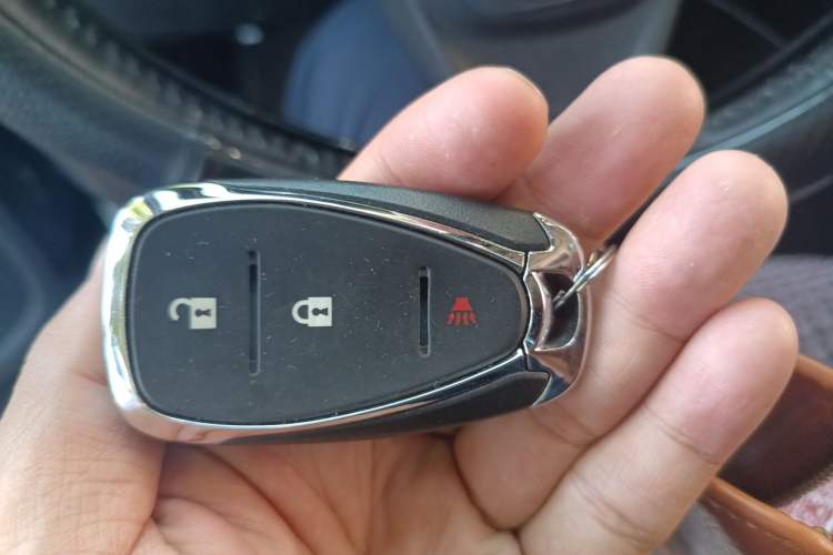 Used Chevrolet Equinox 2018 550T Automatic All-Wheel-Drive Explorer Edition Vehicle Key