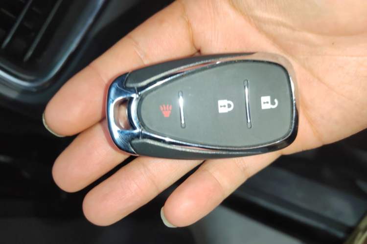 Used Chevrolet Equinox 2018 550T Automatic All-Wheel-Drive Explorer Edition Vehicle Key