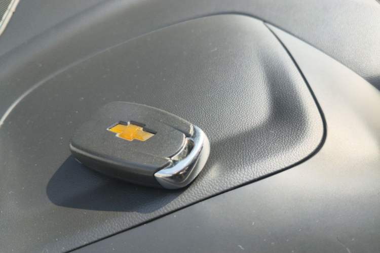 Used Chevrolet Equinox 2018 RS 550T Automatic All-Wheel-Drive Boundary Edition Vehicle Key