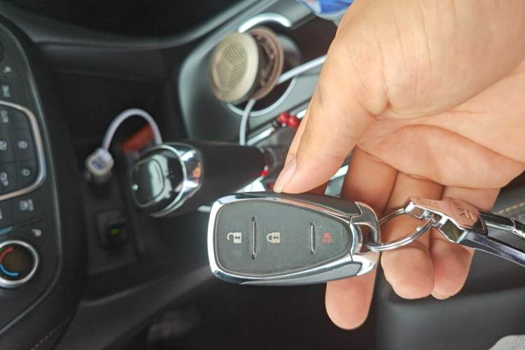 Used Chevrolet Equinox 2018 535T Automatic YuJie Edition Vehicle Key