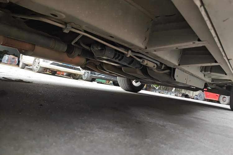 Used Chevrolet Equinox  Chassis Front Left