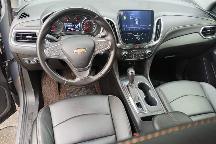 Used Chevrolet Equinox 2018 535T Automatic YuJie Edition Center Console