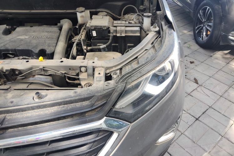 Used Chevrolet Equinox 2018 535T Automatic YuJie Edition Engine Bay Left