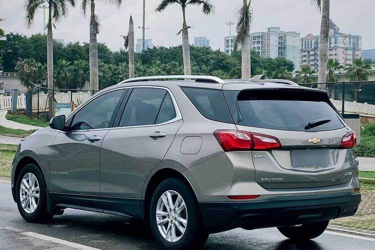 Used Chevrolet Equinox 2018 535T Automatic YuJie Edition Exterior 3