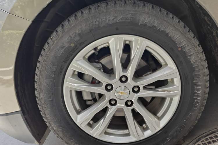 Used Chevrolet Equinox 2018 535T Automatic YuJie Edition Exterior 7