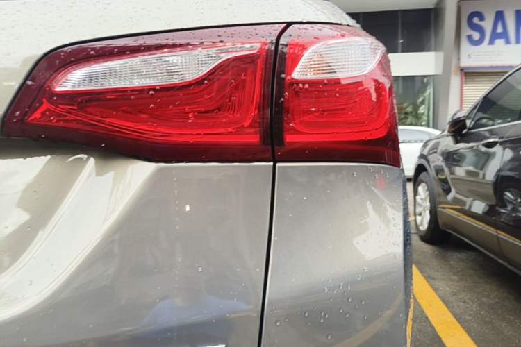 Used Chevrolet Equinox 2018 535T Automatic YuJie Edition Right Rear Taillight