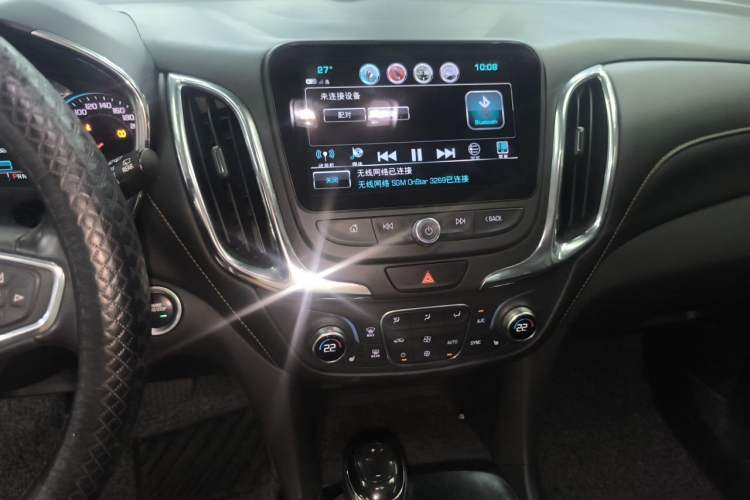Used Chevrolet Equinox 2018 535T Automatic YuJie Edition Audio And AC Panel
