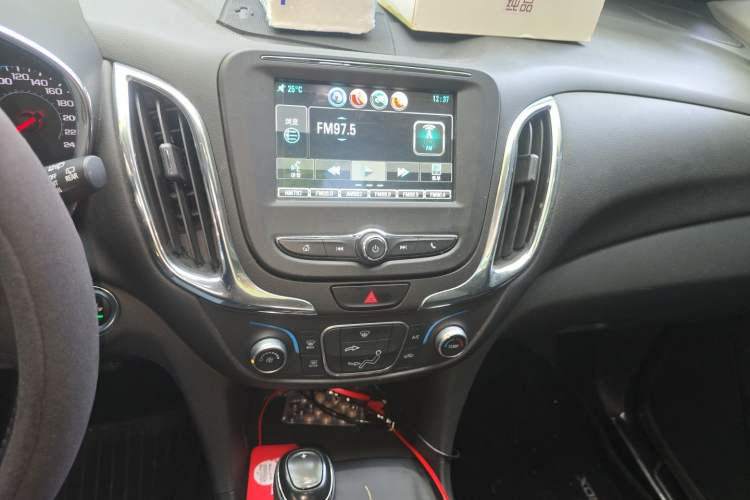 Used Chevrolet Equinox 2018 535T Automatic Chijie Edition Audio And AC Panel
