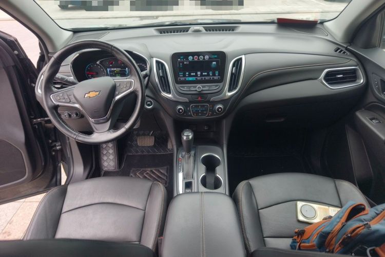 Used Chevrolet Equinox 2018 535T Automatic YuJie Edition Center Console