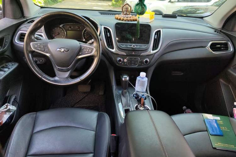 Used Chevrolet Equinox 2018 535T Automatic YuJie Edition Center Console