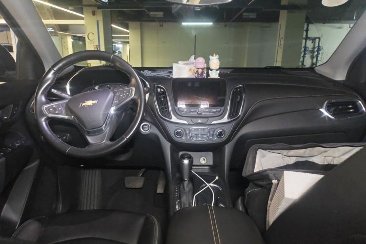 Used Chevrolet Equinox 2018 535T Automatic YuJie Edition Center Console