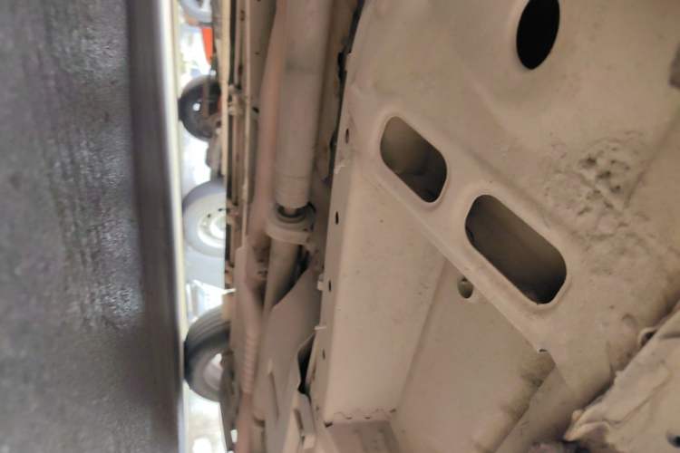 Used Chevrolet Equinox 2018 550T Automatic All-Wheel-Drive Explorer Edition Chassis Front Left