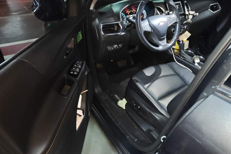 Used Chevrolet Equinox 2018 535T Automatic YuJie Edition Driver Seat