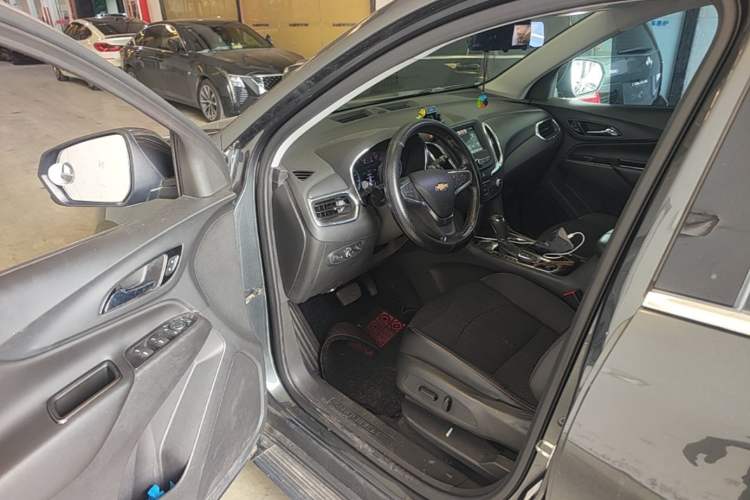 Used Chevrolet Equinox 2018 535T Automatic Chijie Edition Driver Seat