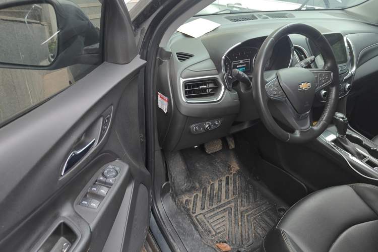 Used Chevrolet Equinox 2018 535T Automatic YuJie Edition Driver Seat