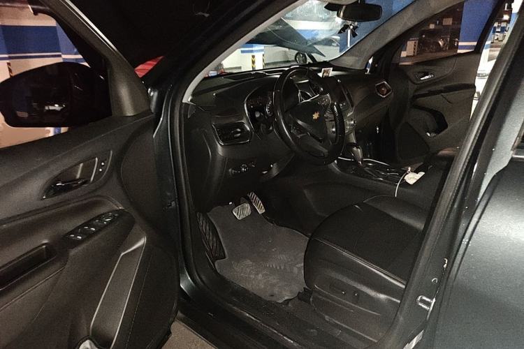 Used Chevrolet Equinox 2018 535T Automatic YuJie Edition Driver Seat