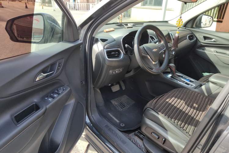 Used Chevrolet Equinox 2018 535T Automatic YuJie Edition Driver Seat