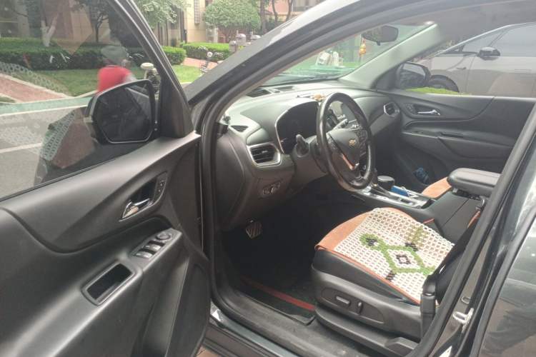 Used Chevrolet Equinox 2018 535T Automatic Chijie Edition Driver Seat
