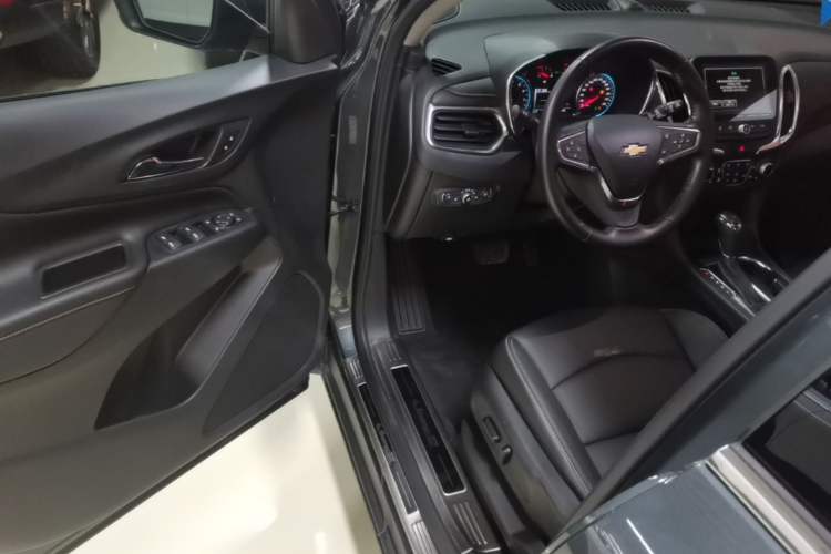 Used Chevrolet Equinox 2018 535T Automatic YuJie Edition Driver Seat