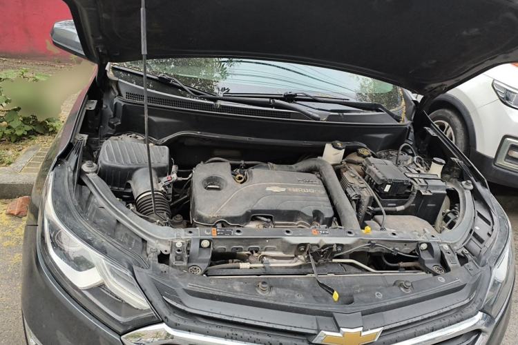 Used Chevrolet Equinox 2018 535T Automatic Chijie Edition Engine Bay
