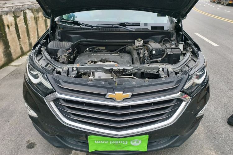 Used Chevrolet Equinox 2018 550T Automatic All-Wheel-Drive Explorer Edition Engine Bay
