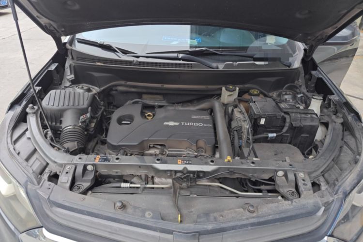 Used Chevrolet Equinox 2018 535T Automatic Chijie Edition Engine Bay