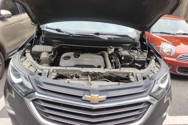 Used Chevrolet Equinox 2018 535T Automatic YuJie Edition Engine Bay