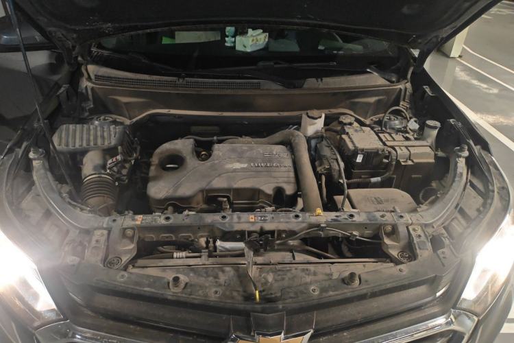 Used Chevrolet Equinox 2018 535T Automatic YuJie Edition Engine Bay