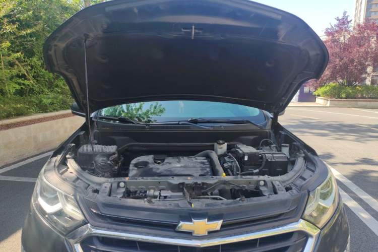 Used Chevrolet Equinox 2018 535T Automatic YuJie Edition Engine Bay
