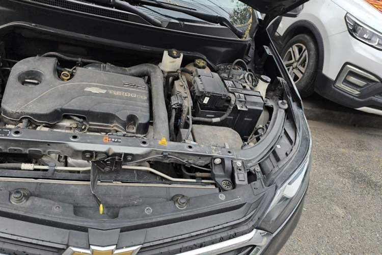 Used Chevrolet Equinox 2018 535T Automatic Chijie Edition Engine Bay Left