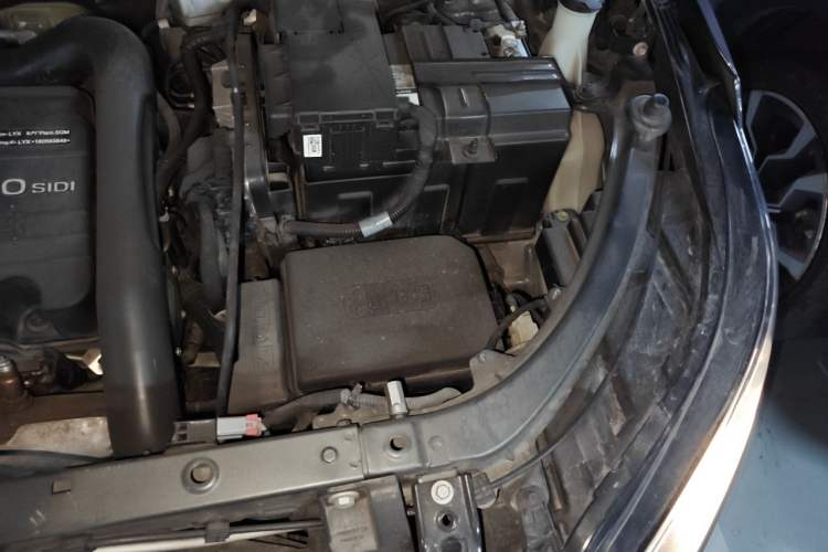Used Chevrolet Equinox 2018 535T Automatic YuJie Edition Engine Bay Left