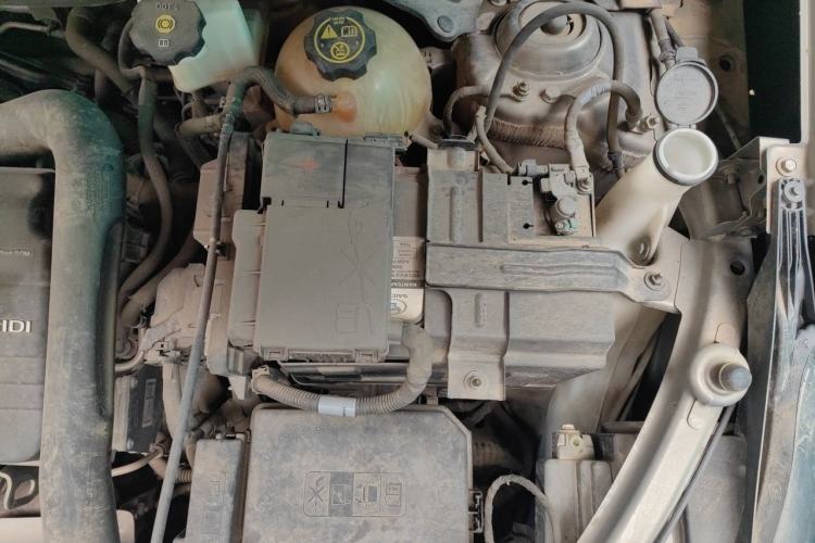 Used Chevrolet Equinox 2018 535T Automatic Chijie Edition Engine Bay Left