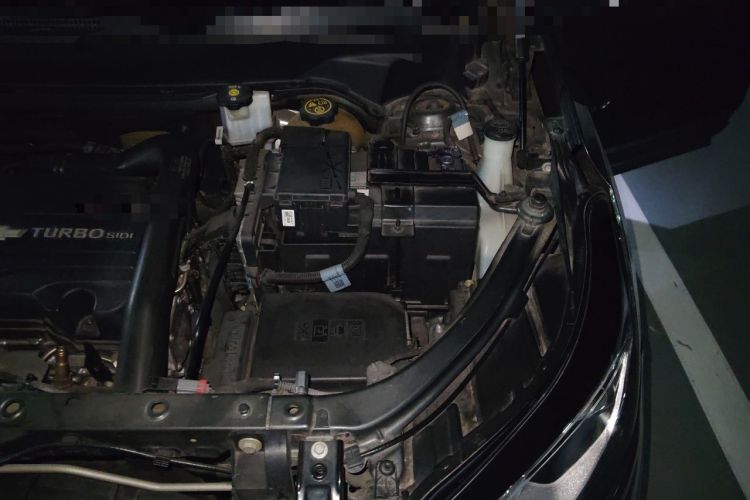 Used Chevrolet Equinox 2018 535T Automatic YuJie Edition Engine Bay Left